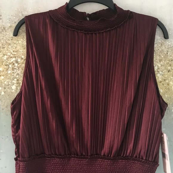 ✨HOST PICK✨Nanette Lepore High Neck Pleated Dress (NWT) - Picture 3 of 16